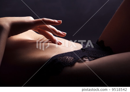 Playful hand 9518542