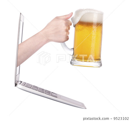 beer toasting to show internet business success 9523102
