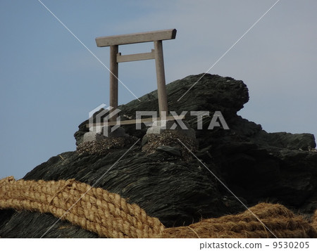 Torii at the Futami Kohmisa Shrine couple rock Torii at the Futami Kohmisa Shrine couple rock 9530205