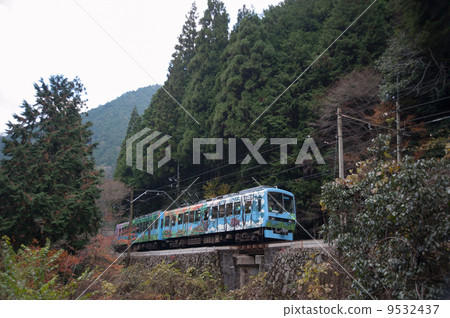 Waden appeared on the mountain in Kurama horse Komorebi 9532437