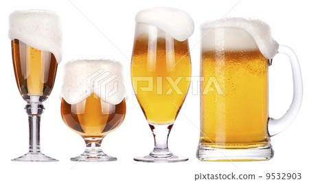 Frosty glass of light beer isolated set Frosty glass of light beer isolated set 9532903