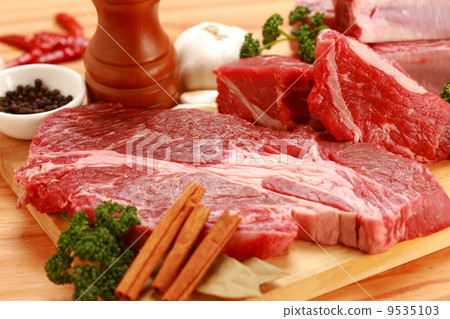 Meat products 9535103