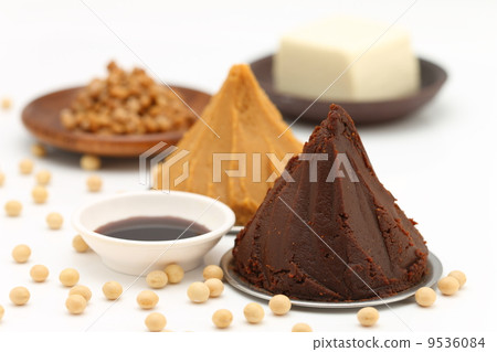 Miso and soy products 9536084