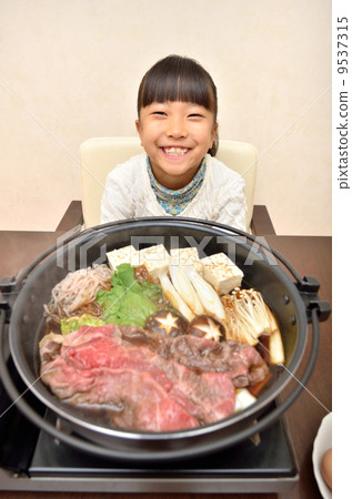 Sukiyaki and girls Sukiyaki and girls 9537315