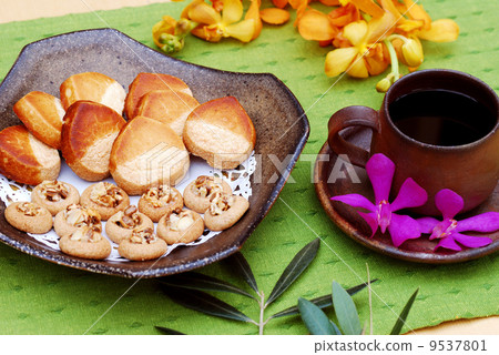 tea time tea time 9537801