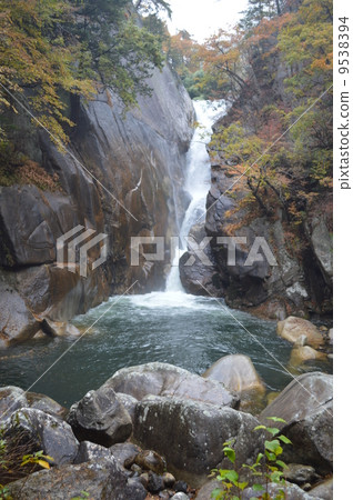 Shosenen Gensen瀑布 9538394