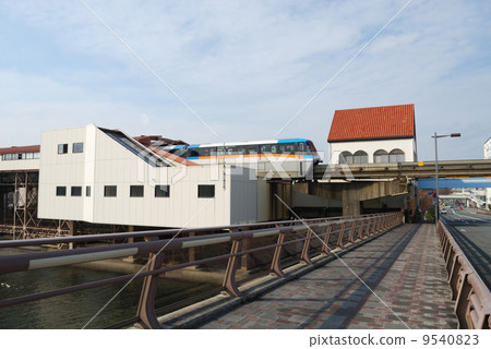 Tokyo Monorail Oi Racecourse Station 9540823