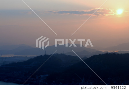 On Monday of Onomichi 9541122