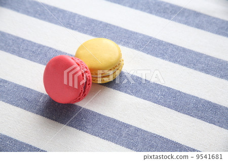 Cute macaroon image 9541681