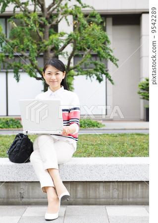 女商人 9542289
