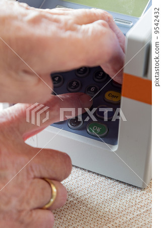 Doing a PIN transaction and prevent skimming 9542432