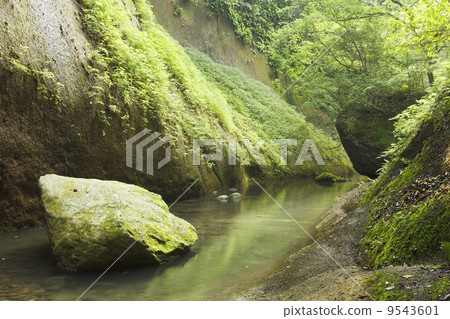 Yufugawa Valley 9543601