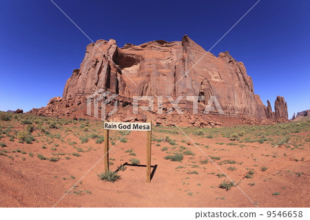 Rain God Mesa of Monument Valley Rain God Mesa of Monument Valley 9546658