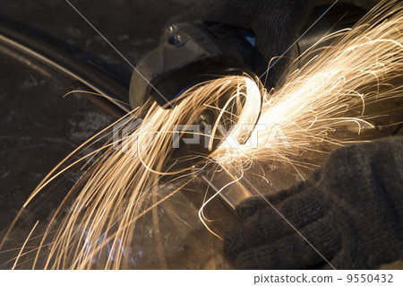 Grinder Machine 9550432