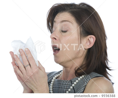 Women with allergies 9556388