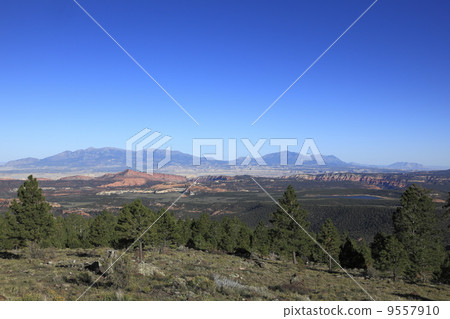 國會大廈·礁石遠景 9557910