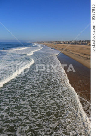 Beach near Los Angeles Beach near Los Angeles 9557916