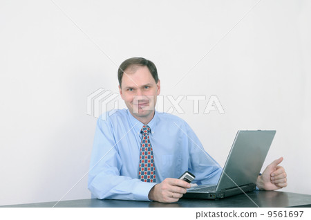 Man working in office 9561697