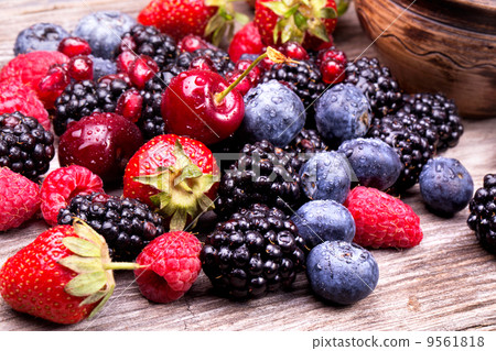 tasty summer fruits on a wooden table tasty summer fruits on a wooden table 9561818