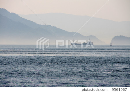 The view of the sea as seen from the Imabari large nose The view of the sea as seen from the Imabari large nose 9561967