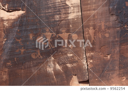 Potash Lord's Petroglyph 9562254