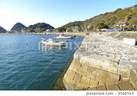 Triangle West Port 9566543