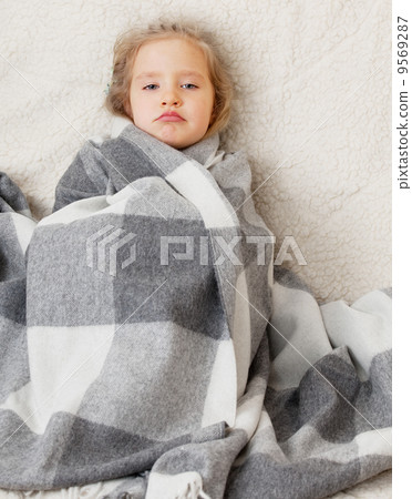 Illness child 9569287