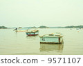 Boat and sea 9571107