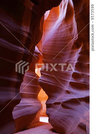 Antelope Valley 9573599