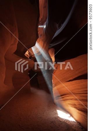 Antelope Valley 9573603