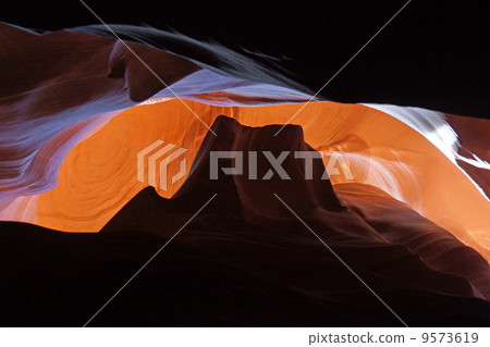 Antelope Valley 9573619