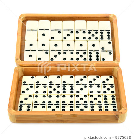 domino in box domino in box 9575628