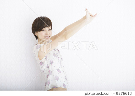 young woman      9576613