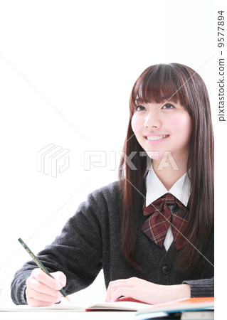 Student image Student image 9577894