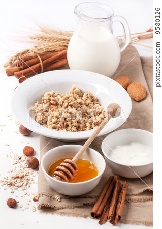 Muesli with milk and honey Muesli with milk and honey 9580126