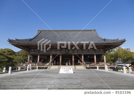 6 o'clock pagoda at Shitennoji Temple and a stone stage 9583396