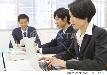 Businessman image 9583718