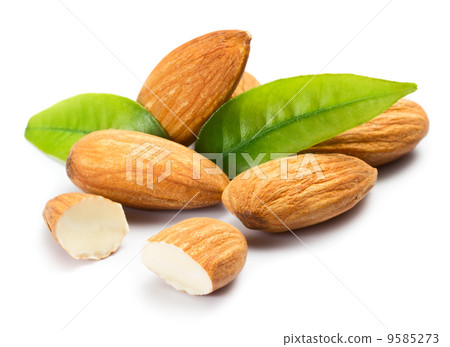 Almonds Almonds 9585273