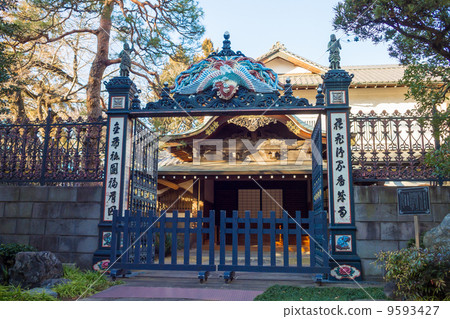 Horinouchi Myoshidera Temple gate 9593427