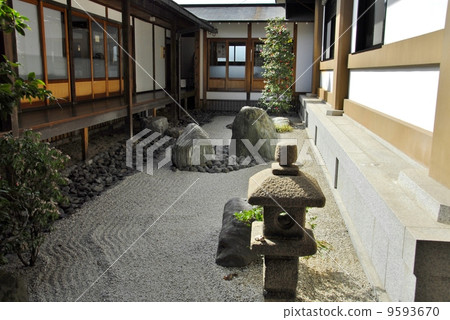 Kyoto Shogoin Garden scenery of the gate marks 9593670