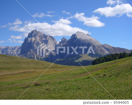 Sasso Lungo and Sasso · Piat 9594005