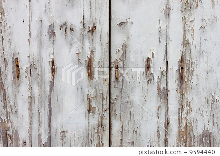 old wooden and grungy locked door old wooden and grungy locked door 9594440