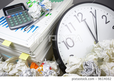 堆文件和時鐘 9614082