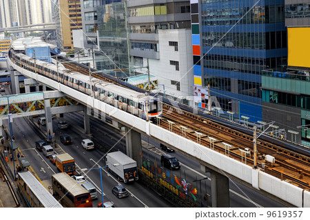 Hong Kong downtown area, Train and highway 9619357