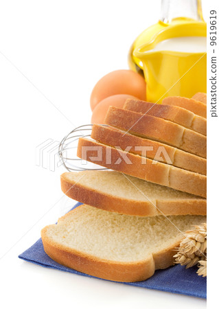 fresh bread on white fresh bread on white 9619619