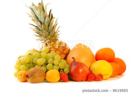 Colorful group of fresh fruits 9619985