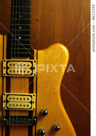  Electric guitar 9621393