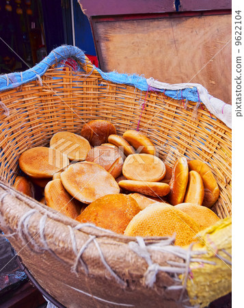 Traditional Moroccan Bread 9622104