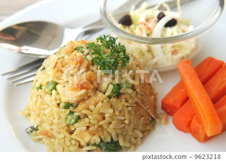 green curry fried rice green curry fried rice 9623218