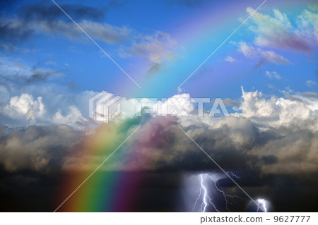 Rainbow in sky 9627777